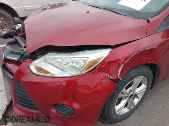 2014 Ford Focus SE z VIN 1FADP3K26EL326345, wystawiony jako IAAI lot #42292956 z przebiegiem 121 369 mil mil oraz . Historia ofert i sprzedaży dostępna na DreamBid. Obrazek 12.