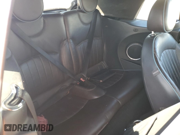 2013 MINI Convertible with VIN WMWZN3C51DT266291, listed as a Copart auction lot 88141185 with 134,832 mi miles and Clean title. Bid and sale history available at DreamBid. Image 10.