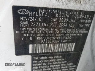 2017 Hyundai Elantra Sport с VIN KMHD04LBXHU333439, выставлен на аукционе Copart как лот 50552165 с пробегом 127 386 миль миль и Списание • Salvage title. История ставок и продаж доступна на DreamBid. Изображение 12.