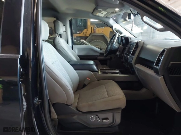 2018 Ford F-150 XL with VIN 1FTEW1EG5JFA04916, listed as a IAAI auction lot 41885145 with 147,654 mi miles. Bid and sale history available at carsss.com. Image 5.