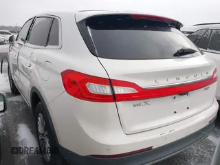 2017 Lincoln MKX Select with VIN 2LMPJ8KR5HBL34766, listed as a IAAI auction lot 41339942 with 157,186 mi miles. Bid and sale history available at carsss.com. Image 3.