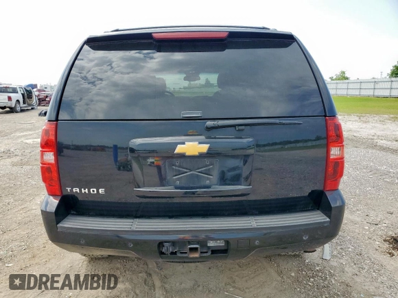 2013 Chevrolet Tahoe LT with VIN 1GNSKBE0XDR132697, listed as a Copart auction lot 57252575 with 166,956 mi miles and Salvage title. Bid and sale history available at DreamBid. Image 6.