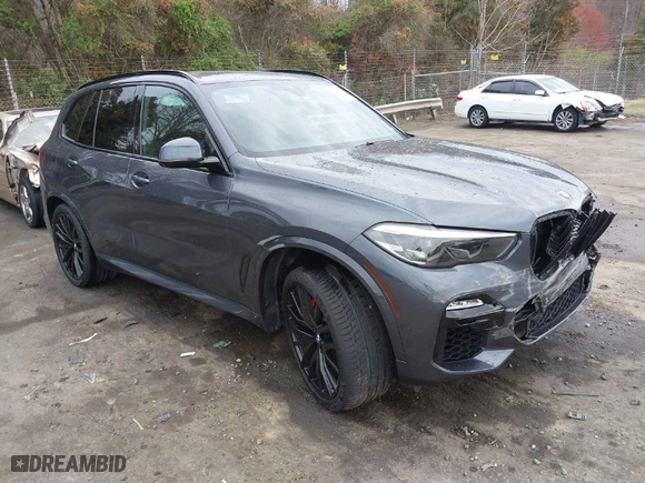 2021 BMW X5 xDrive40i with VIN 5UXCR6C01M9H56800, listed as a IAAI auction lot 41860035 with 51,779 mi miles. Bid and sale history available at carsss.com. Image 1.