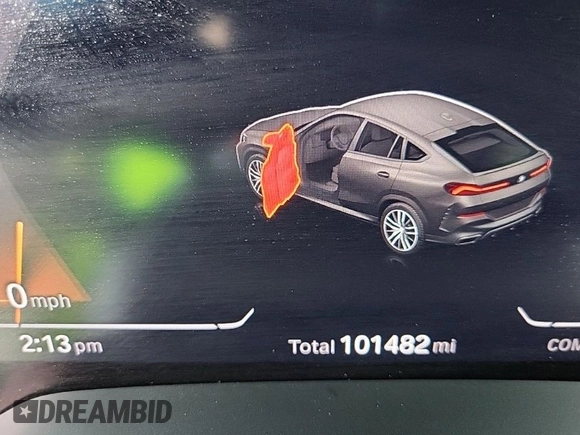 2020 BMW X6 xDrive40i z VIN 5UXCY6C03L9D68842, wystawiony jako IAAI lot #42025512 z przebiegiem 101 480 mil mil oraz . Historia ofert i sprzedaży dostępna na DreamBid. Obrazek 1.