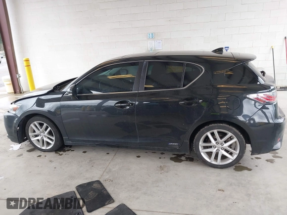 2017 Lexus CT with VIN JTHKD5BH8H2290497, listed as a IAAI auction lot 41934687 with 44,496 mi miles. Bid and sale history available at carsss.com. Image 14.