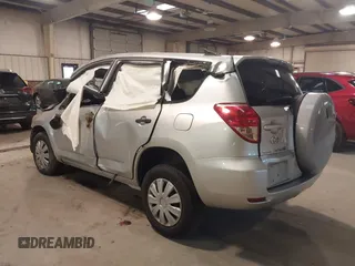 2008 Toyota RAV4 with VIN JTMBD33V786062414, listed as a IAAI auction lot 41188782 with 132,500 mi miles. Bid and sale history available at carsss.com. Image 3.