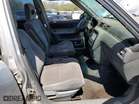 1998 Honda CR-V EX with VIN JHLRD1860WC042074, listed as a Copart auction lot 50542635 with 319,897 mi miles and Salvage Title. Bid and sale history available at carsss.com. Image 7.