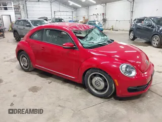 2013 Volkswagen Beetle 2.5L with VIN 3VWJP7AT3DM606135, listed as a IAAI auction lot 42006924 with 78,534 mi miles and . Bid and sale history available at DreamBid. Image 1.
