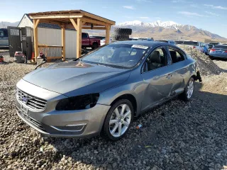 2016 Volvo S60 T5 Drive-E Premier with VIN YV126MFK4G2392805, listed as a Copart auction lot 43836605 with 93,493 mi miles and Salvage Title. Bid and sale history available at carsss.com. Image 1.