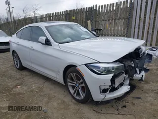 2019 BMW 3 Series 330i xDrive with VIN WBA8Z9C5XKB220819, listed as a IAAI auction lot 41619909 with 46,587 mi miles and . Bid and sale history available at carsss.com. Image 1.