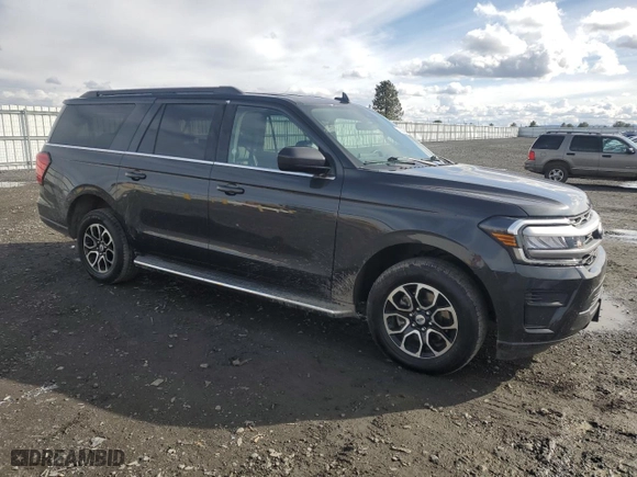 2023 Ford Expedition Max XLT with VIN 1FMJK1J83PEA16291, listed as a Copart auction lot 49261275 with NaN miles and Clean Title. Bid and sale history available at carsss.com. Image 4.