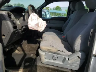 2013 Ford F-150 XL z VIN 1FTFX1EF8DFD70057, wystawiony jako Copart lot #55306415 z przebiegiem Nie podano mil oraz Szkoda całkowita • Salvage title. Historia ofert i sprzedaży dostępna na DreamBid. Obrazek 7.
