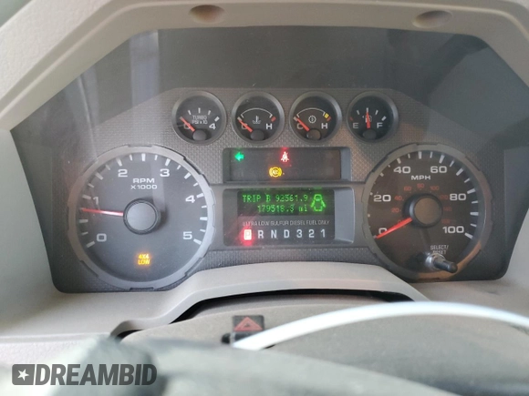 2008 Ford F-250 XL with VIN 1FTSW21R78ED64009, listed as a Copart auction lot 61823275 with 179,518 mi miles and Salvage title. Bid and sale history available at DreamBid. Image 9.