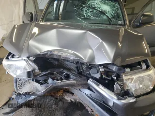 2013 Toyota Tacoma z VIN 5TFLU4ENXDX061110, wystawiony jako Copart lot #58910865 z przebiegiem Nie podano mil oraz Szkoda całkowita • Salvage title. Historia ofert i sprzedaży dostępna na DreamBid. Obrazek 11.