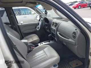 2006 Jeep Liberty Limited with VIN 1J8GL58K96W101562, listed as a IAAI auction lot 42541858 with 204,278 mi miles and . Bid and sale history available at DreamBid. Image 5.