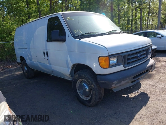2004 Ford Econoline Cargo Commercial with VIN 1FTNE24W04HA50342, listed as a IAAI auction lot 42145274 with 158,408 mi miles and . Bid and sale history available at carsss.com. Image 1.