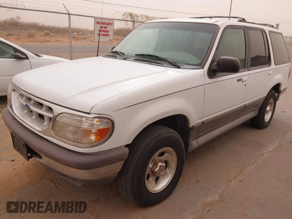 1997 Ford Explorer XL with VIN 1FMDU34E2VUD27976, listed as a IAAI auction lot 41685309 with 191,176 mi miles and . Bid and sale history available at DreamBid. Image 2.