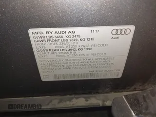 2018 Audi Q5 Premium Plus with VIN WA1BNAFY8J2087305, listed as a IAAI auction lot 41961830 with 128,163 mi miles. Bid and sale history available at carsss.com. Image 9.
