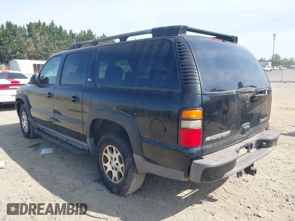 2005 Chevrolet Suburban Z71 with VIN 3GNFK16Z65G214436, listed as a IAAI auction lot 42104821 with 230,386 mi miles. Bid and sale history available at carsss.com. Image 3.