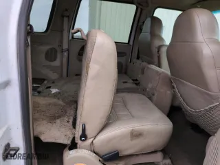 2000 Ford Excursion Limited with VIN 1FMNU43S7YEA01218, listed as a Copart auction lot 73922084 with 253,685 mi miles and Salvage Title. Bid and sale history available at carsss.com. Image 11.
