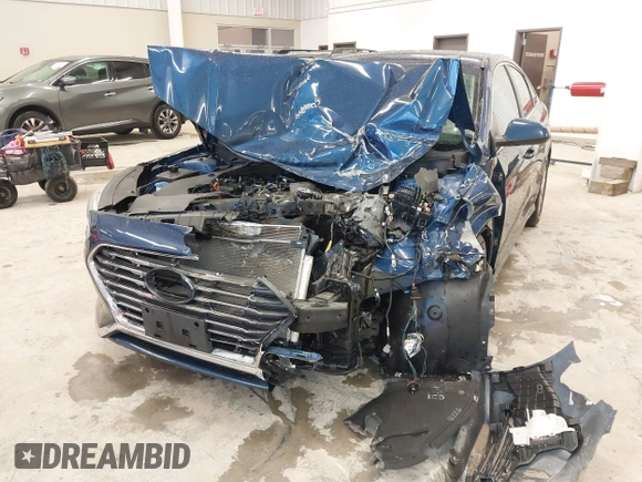 2019 Hyundai Sonata SE with VIN 5NPE24AF7KH803260, listed as a IAAI auction lot 41713958 with Not Provided miles and . Bid and sale history available at carsss.com. Image 6.