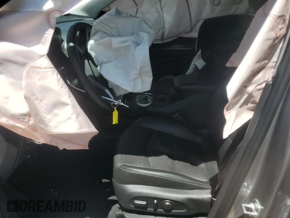 2024 GMC Terrain SLT with VIN 3GKALVEG7RL284388, listed as a Copart auction lot 61814845 with 32,048 mi miles and Salvage title. Bid and sale history available at DreamBid. Image 7.
