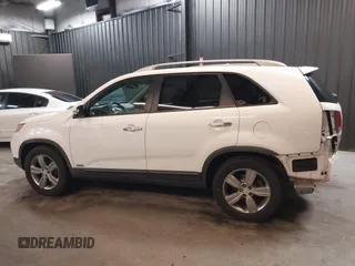 2013 Kia Sorento EX with VIN 5XYKUDA24DG321236, listed as a IAAI auction lot 41971501 with 88,673 mi miles. Bid and sale history available at carsss.com. Image 15.