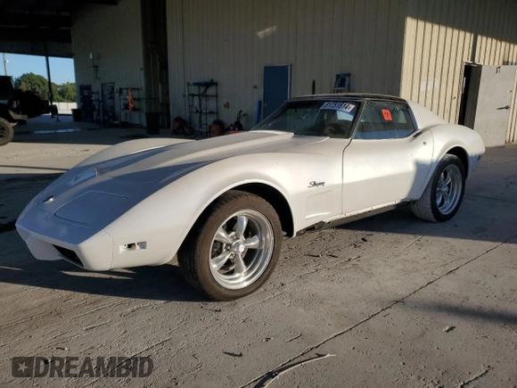1976 Chevrolet Corvette with VIN 1Z37L6S446477, listed as a Copart auction lot 81751514 with 1,992 mi miles and Clean title. Bid and sale history available at DreamBid. Image 1.