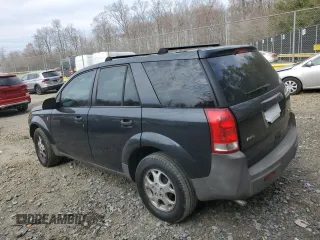 2002 Saturn VUE with VIN 5GZCZ63B32S831159, listed as a Copart auction lot 49900405 with 254,886 mi miles and Salvage Title. Bid and sale history available at DreamBid. Image 2.