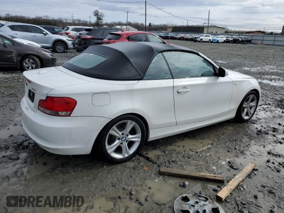 2011 BMW 1 Series 128i with VIN WBAUL7C53BVM79431, listed as a Copart auction lot 47043915 with 213,255 mi miles and Salvage title. Bid and sale history available at DreamBid. Image 3.