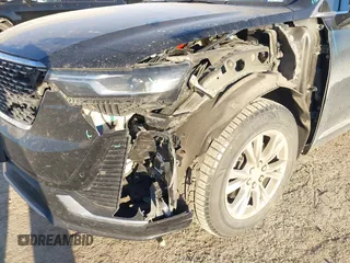 2021 Cadillac XT6 Luxury with VIN 1GYKPAR4XMZ163329, listed as a IAAI auction lot 41225133 with 132,175 mi miles. Bid and sale history available at carsss.com. Image 6.