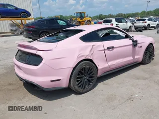 2020 Ford Mustang GT z VIN 1FA6P8CF5L5167150, wystawiony jako IAAI lot #42532222 z przebiegiem 72 292 mil mil oraz . Historia ofert i sprzedaży dostępna na DreamBid. Obrazek 4.
