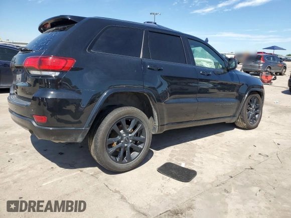 2020 Jeep Grand Cherokee Altitude z VIN 1C4RJEAG5LC379948, wystawiony jako Copart lot #56321505 z przebiegiem 98 060 mil mil oraz Szkoda całkowita • Salvage title. Historia ofert i sprzedaży dostępna na DreamBid. Obrazek 3.