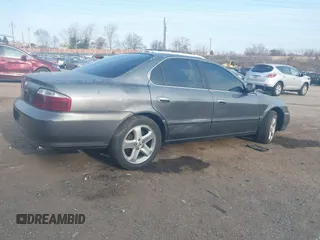 2003 Acura TL Type S with VIN 19UUA56813A087951, listed as a IAAI auction lot 41780617 with 106,898 mi miles. Bid and sale history available at carsss.com. Image 4.