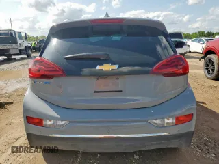 2020 Chevrolet Bolt EV 2LT z VIN 1G1FX6S06L4137097, wystawiony jako Copart lot #58361145 z przebiegiem 37 304 mil mil oraz Szkoda całkowita • Salvage title. Historia ofert i sprzedaży dostępna na DreamBid. Obrazek 6.