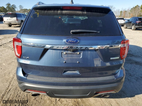 2019 Ford Explorer XLT with VIN 1FM5K7DH0KGA69575, listed as a Copart auction lot 41426555 with 43,201 mi miles and Salvage Title. Bid and sale history available at carsss.com. Image 6.