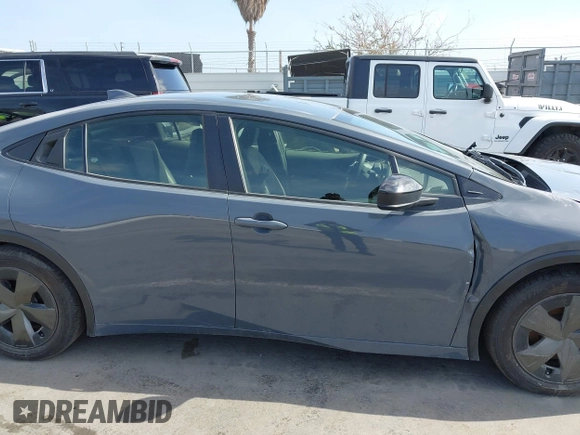 2023 Toyota Prius LE with VIN JTDACAAU0P3013309, listed as a IAAI auction lot 42128527 with 44,473 mi miles. Bid and sale history available at carsss.com. Image 13.