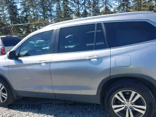 2016 Honda Pilot EX with VIN 5FNYF6H35GB001112, listed as a IAAI auction lot 42040410 with 206,424 mi miles. Bid and sale history available at carsss.com. Image 14.