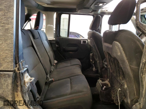 2018 Jeep Wrangler Unlimited Rubicon z VIN 1C4HJXFG0JW113054, wystawiony jako Copart lot #55884355 z przebiegiem Nie podano mil oraz Szkoda całkowita • Salvage title. Historia ofert i sprzedaży dostępna na DreamBid. Obrazek 10.