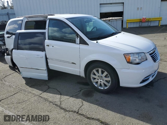 2016 Chrysler Town & Country Touring with VIN 2C4RC1BG0GR173581, listed as a Copart auction lot 51011515 with 111,858 mi miles and Salvage Title. Bid and sale history available at carsss.com. Image 4.