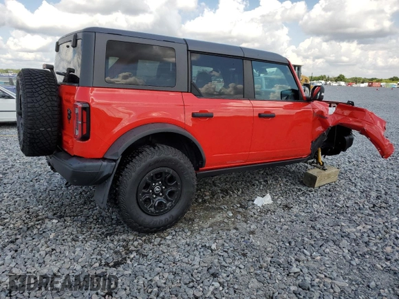 2023 Ford Bronco z VIN 1FMEE5DP4PLB13904, wystawiony jako Copart lot #56490175 z przebiegiem 29 141 mil mil oraz Szkoda całkowita • Salvage title. Historia ofert i sprzedaży dostępna na DreamBid. Obrazek 3.