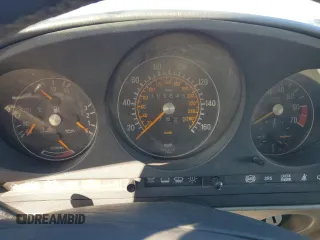 1989 Mercedes-Benz 560 560SL with VIN WDBBA48D5KA101275, listed as a Copart auction lot 81717264 with 169,645 mi miles and Salvage Title. Bid and sale history available at carsss.com. Image 9.