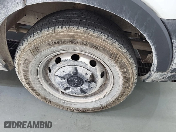 2018 Ford Transit with VIN 1FTYR1YG1JKA49052, listed as a IAAI auction lot 42737665 with 133,321 mi miles and . Bid and sale history available at DreamBid. Image 20.