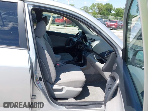 2006 Toyota RAV4 Limited with VIN JTMBD31V865045630, listed as a IAAI auction lot 42697228 with 179,716 mi miles and . Bid and sale history available at DreamBid. Image 5.