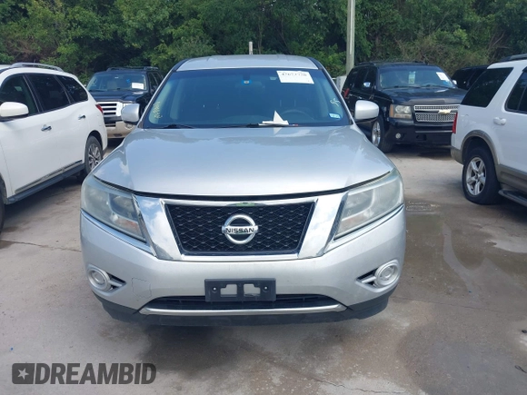 2014 Nissan Pathfinder Platinum with VIN 5N1AR2MN3EC715979, listed as a IAAI auction lot 42674730 with 131,156 mi miles and . Bid and sale history available at DreamBid. Image 6.