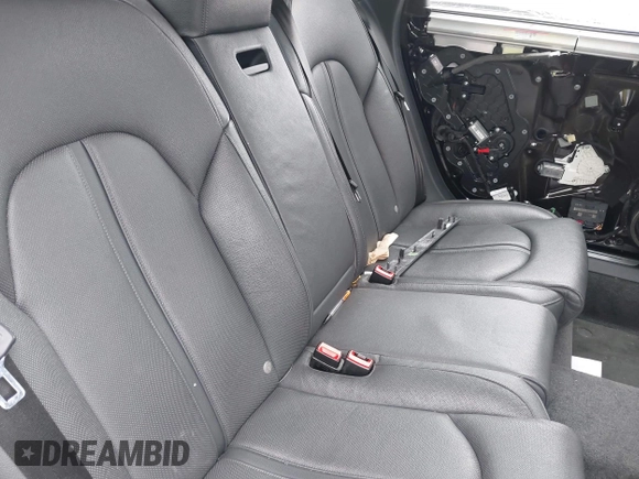 2018 Audi A8 с VIN WAU44AFD1JN000676, выставлен на аукционе IAAI как лот 42387636 с пробегом 76 293 миль миль и . История ставок и продаж доступна на DreamBid. Изображение 8.