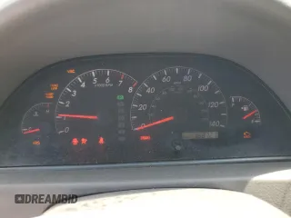 2006 Toyota Camry LE z VIN 4T1BF30K16U630147, wystawiony jako Copart lot #59696815 z przebiegiem 168 727 mil mil oraz Czysty tytuł • Clean title. Historia ofert i sprzedaży dostępna na DreamBid. Obrazek 9.