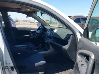 2007 Toyota RAV4 Sport with VIN JTMZD32VX76034251, listed as a IAAI auction lot 42662222 with 166,743 mi miles and . Bid and sale history available at DreamBid. Image 5.
