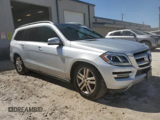 2016 Mercedes-Benz GL with VIN 4JGDF6EE9GA696218, listed as a Copart auction lot 48944125 with 138,827 mi miles and Clean Title. Bid and sale history available at carsss.com. Image 4.