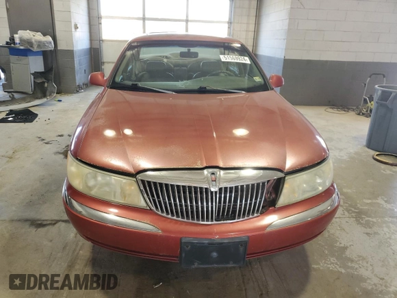 1998 Lincoln Continental with VIN 1LNFM97V6WY622919, listed as a Copart auction lot 70195324 with 219,712 mi miles and Non Repairable. Bid and sale history available at carsss.com. Image 5.